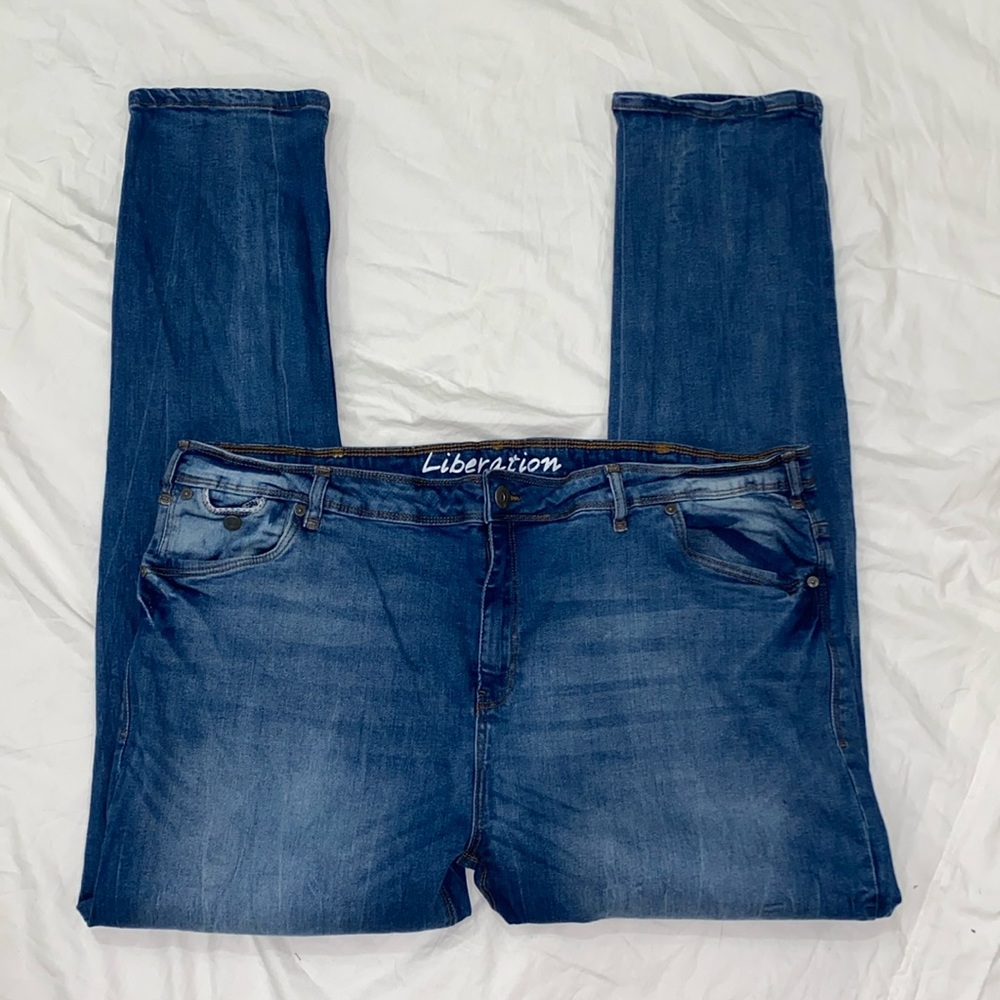 Liberation 5 Pocket High Waisted Premium Denim Jeans- Size 48x32. Cotton/Spandex